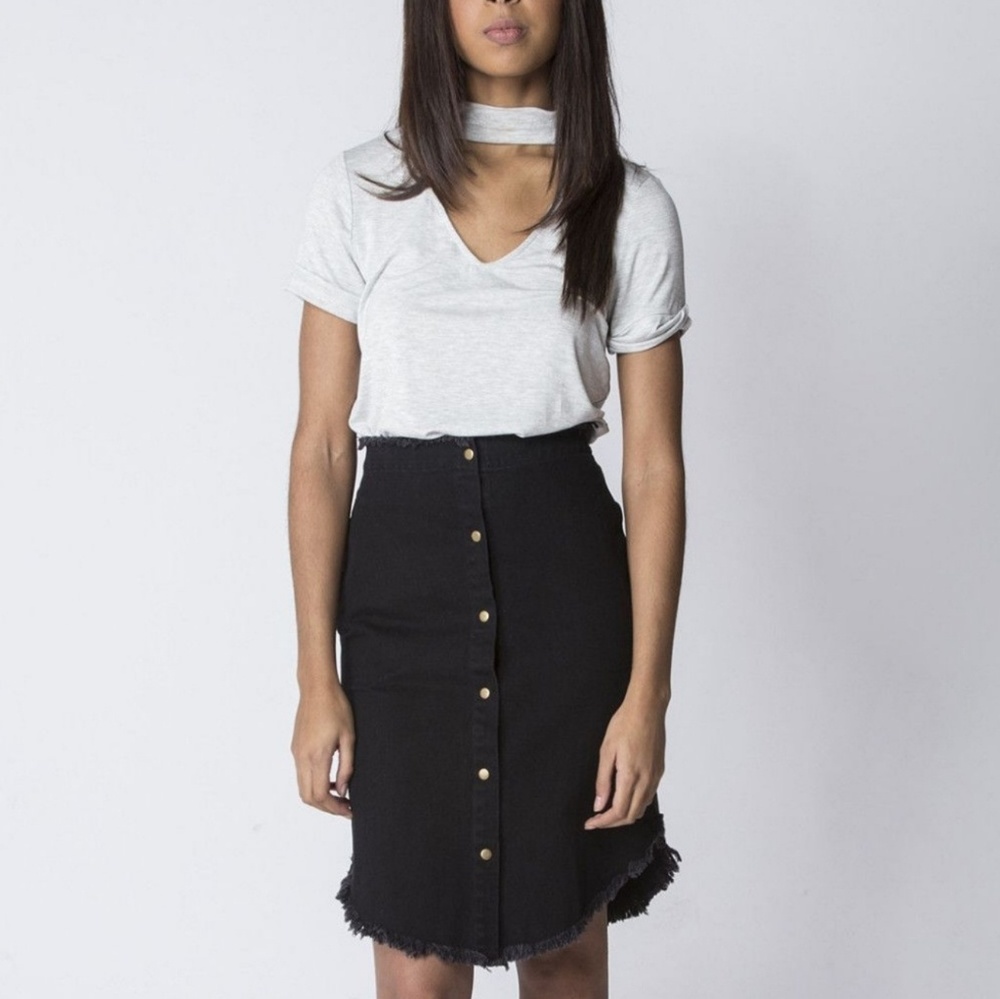 Mod Ref Black Denim Raw Hem Skirt Size M